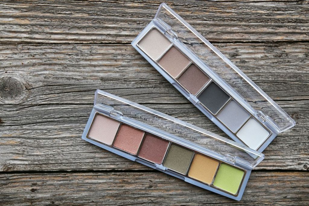 Le migliori palette occhi bio 2019 da provare quest' autunno - inverno 3 palette occhi bio okok