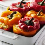 Peperoni ripieni di riso: imbottiti e cotti al forno 1 ricetta peperoni ripieni di riso