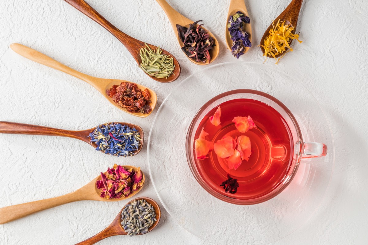 Pranzo in ufficio: consigli per prepararlo, mangiar sano e non ingrassare! 22 pranzo in ufficio: bevi tisane