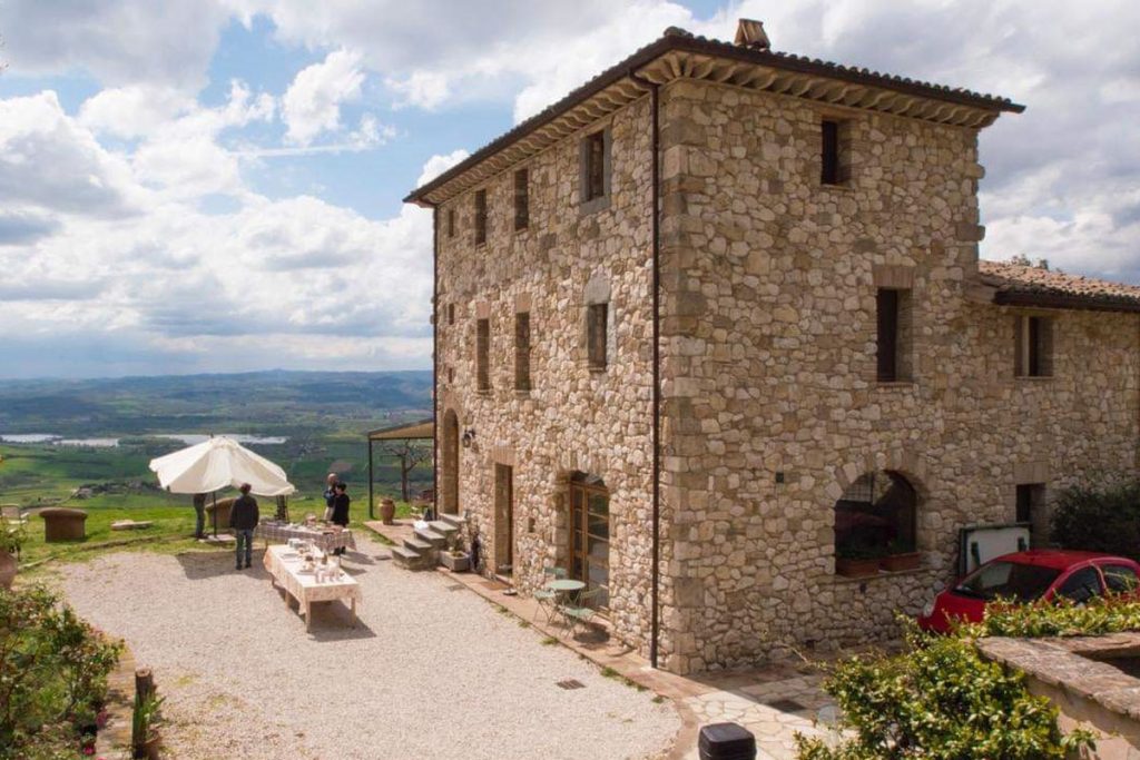Umbria: a zonzo nel cuore verde dell’Italia 2 Umbria Casale Prato delle Coccinelle