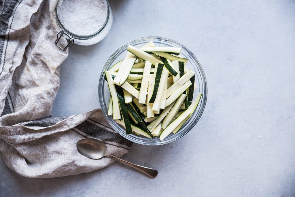 Zucchine sott'olio: la ricetta facile e gustosa 3 zucchine sottolio due