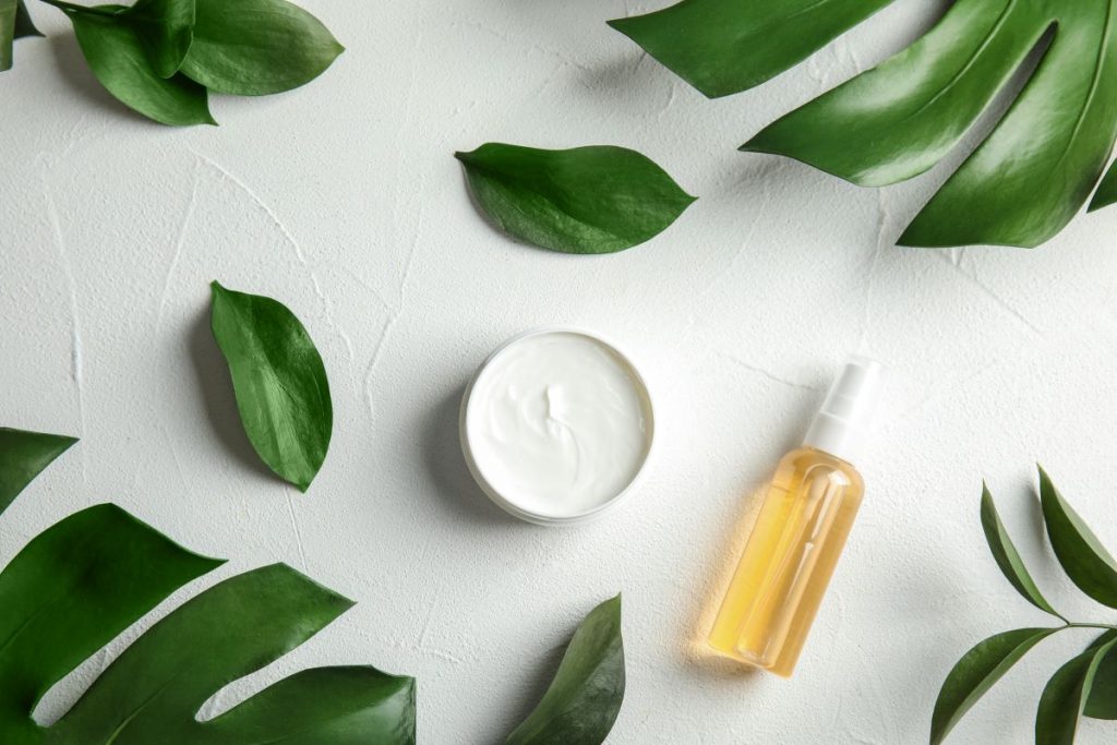 Cosmetici naturali: il futuro sarà bio ed eco sostenibile 1 cosmetici-bio