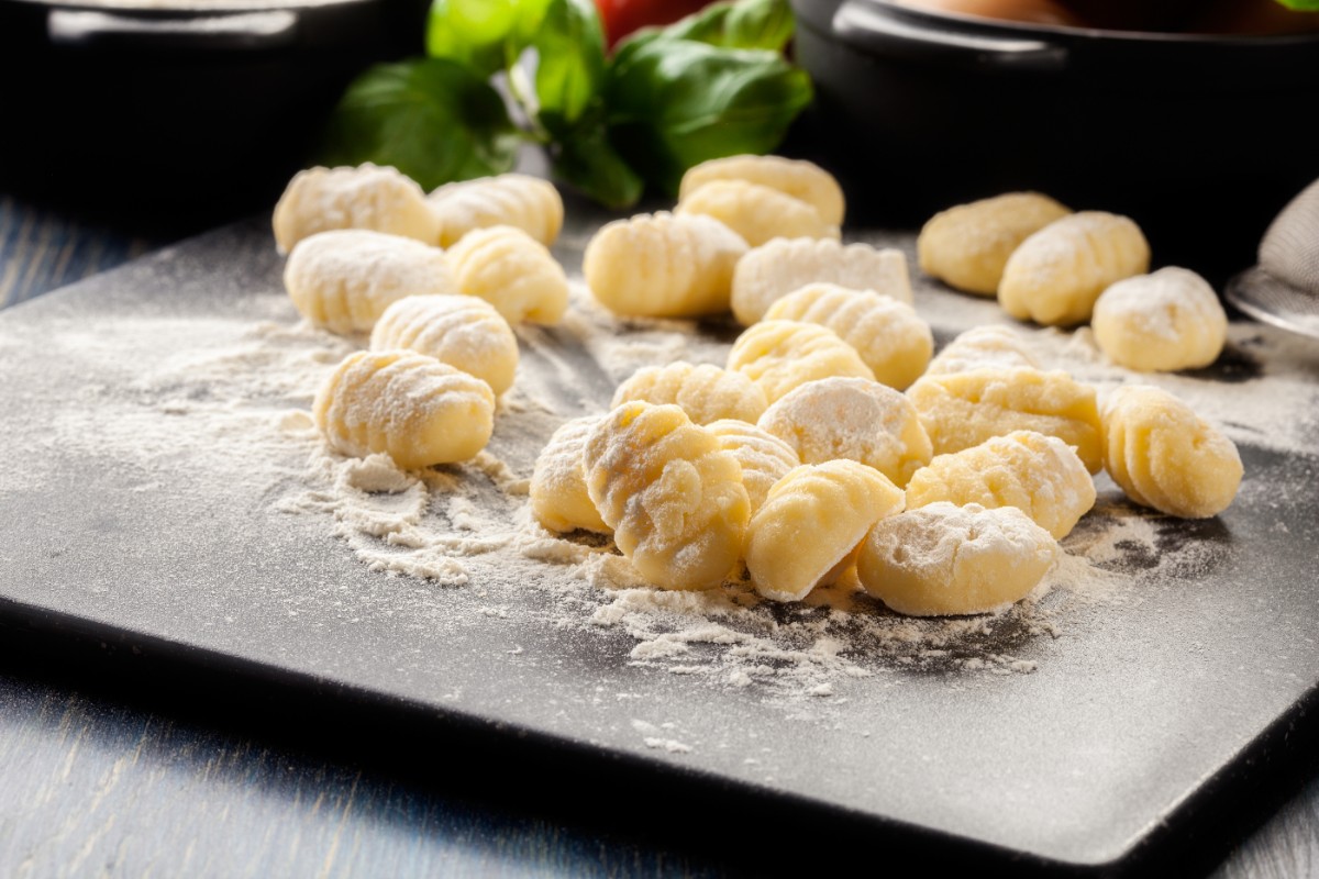 Ricette con le patate: le migliori da provare facilmente a casa 5 Gnocchi fatti in casa