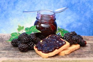 More: cosa sono, propriet&agrave;, valori nutrizionali, benefici e le migliori ricette