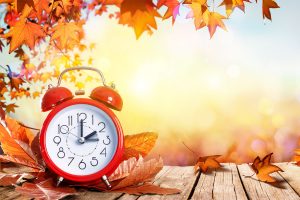 Ora solare 2019: come alleviare i disturbi con l&rsquo;alimentazione giusta