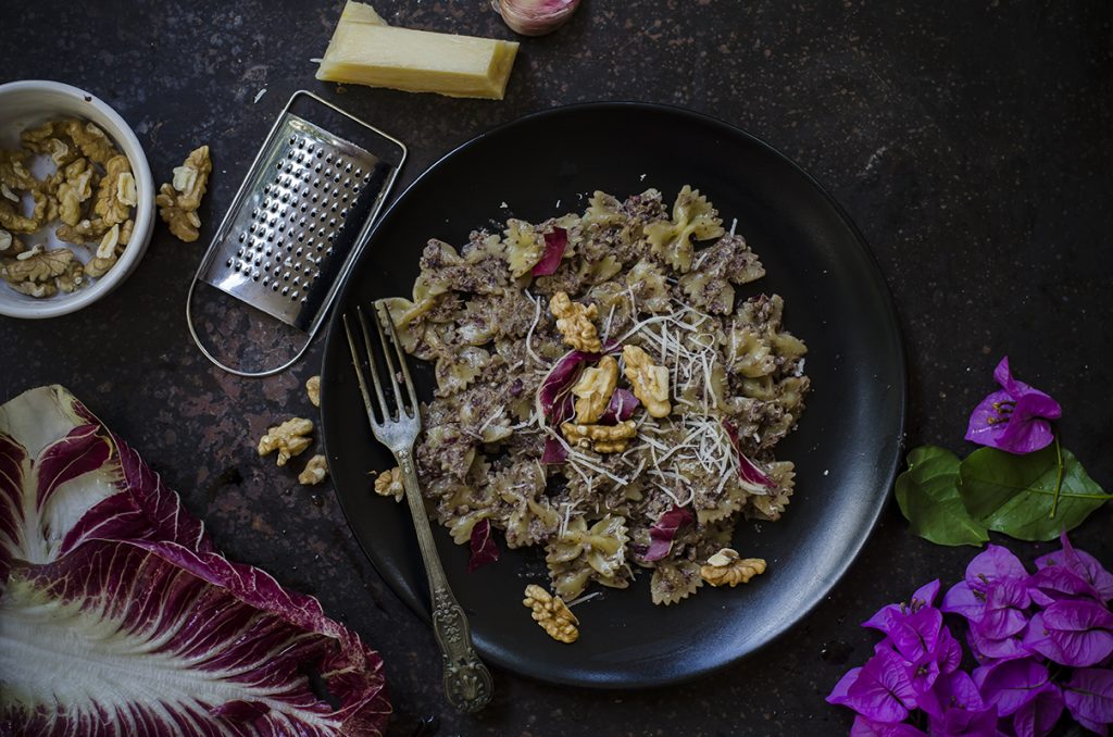 Pasta: 3 ricette di pesto autunnale fatto in casa da provare 2 pesto autunnale: radicchio e noci