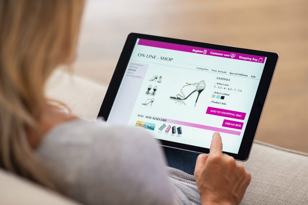 Black Friday: la guida per fare acquisti super-scontati 2 Black Friday 2019 offerte moda