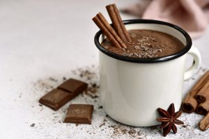 Cioccolata calda fatta in casa: la ricetta per prepararla