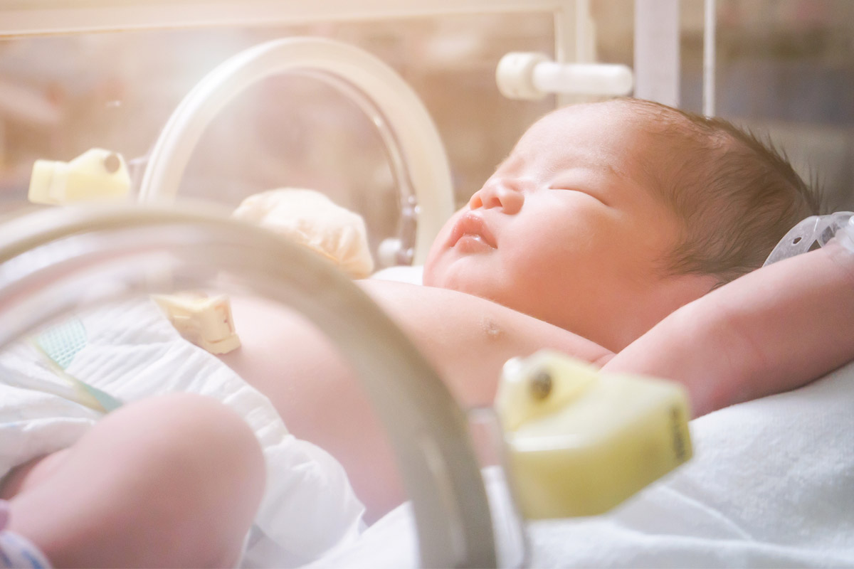 Post parto: cosa succede a mamma e bambino e come affrontare le prime ore insieme 3 post parto neonato cure speciali