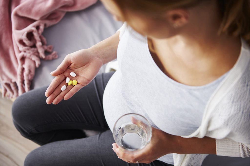 Vitamina D, integratori spesso inutili: le raccomandazioni dell'Agenzia Italiana del Farmaco 1 Vitamina D integratori in gravidanza