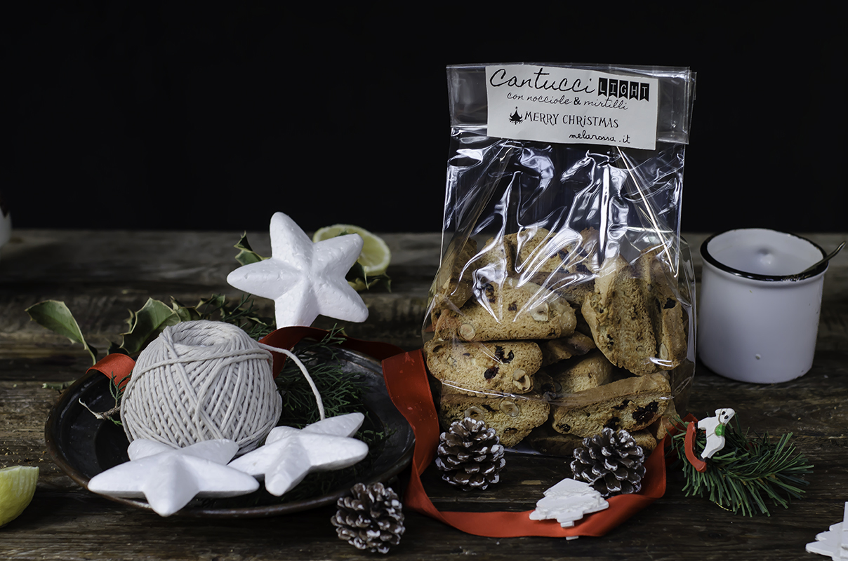 Regali golosi fai da te per Natale: ricette dolci e salate, facile e veloci 5 Regali golosi: cantucci