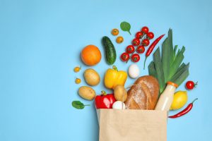 Pi&ugrave; frutta e verdura, no alle diete di moda, attenzione alla sostenibilit&agrave;: le nuove Linee Guida per una sana alimentazione