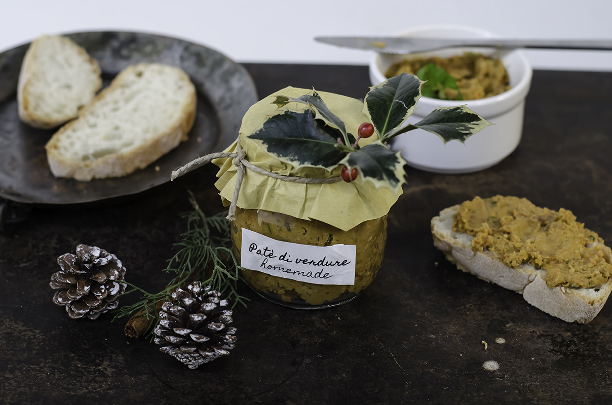Regali golosi fai da te per Natale: ricette dolci e salate, facile e veloci 6 Regali golosi: Paté di verdure