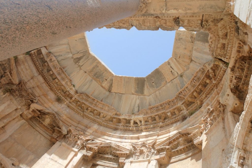 Libano: dalla valle della Bekaa a Tiro 8 baalbek area archeologica di heliopolis 9
