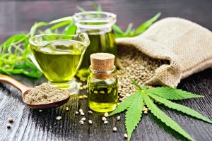 Canapa: cos&rsquo;&egrave;, usi e benefici a tavola e in cosmesi