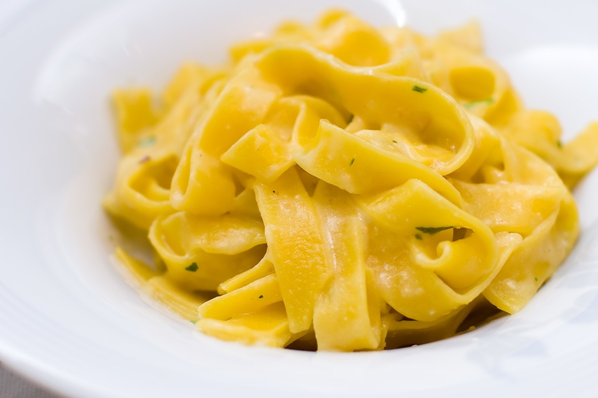 Ricette con lo zafferano: profumate e ricche di sapore 7 fettuccine allo zafferano