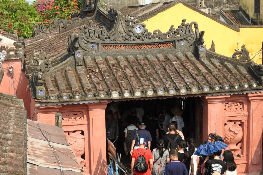Viaggio in Vietnam: il Sud e il Centro tra templi, mare, frutta esotica e grattacieli 13 hoi an ponte giapponese coperto