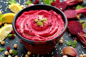 Hummus di barbabietola: una ricetta facile