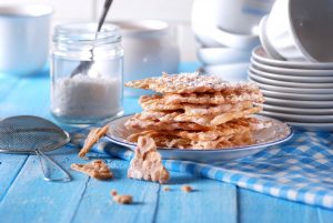 Chiacchiere senza glutine: croccanti e facili da preparare