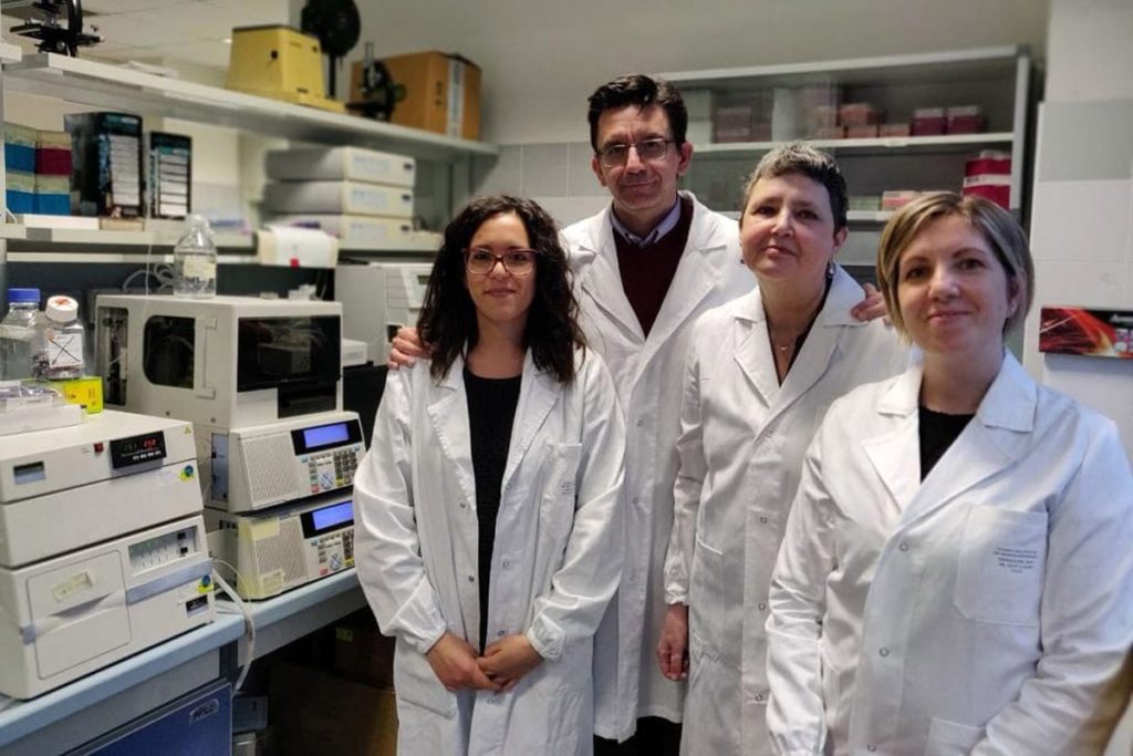 Sclerosi multipla: scoperta nuova molecola in grado di controllarla. Lo studio dell'Università di Perugia 1 sclerosi multipla ricerca scopre molecola che la controlla