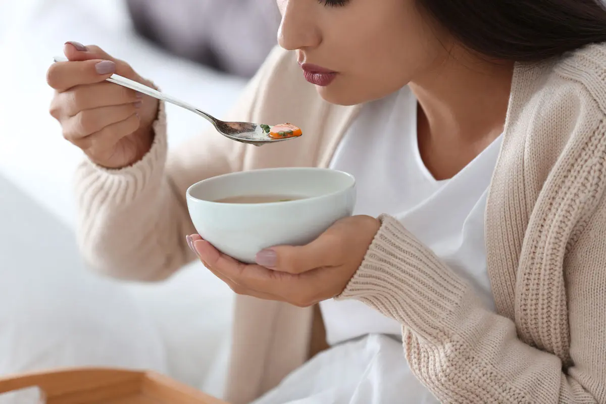 Gastroenterite: sintomi, quanto dura, come curarla e cosa mangiare 3 gastroenterite: cura e dieta