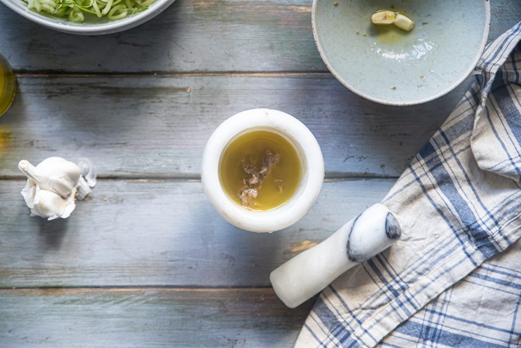 Puntarelle alla romana: un contorno sano e veloce 2 preparazione uno alici