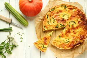 Quiche lorraine senza panna e pancetta: la ricetta light