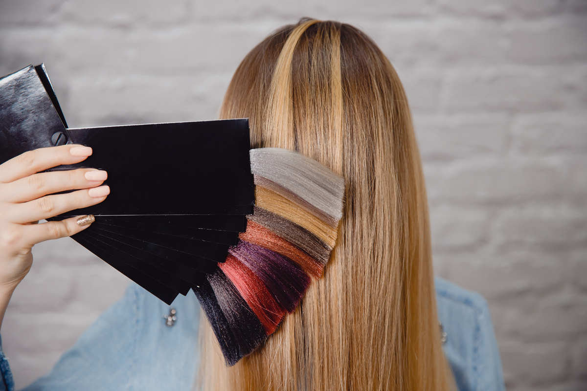 Tingere i capelli in casa: la guida completa 1 Tingere i capelli in casa: come