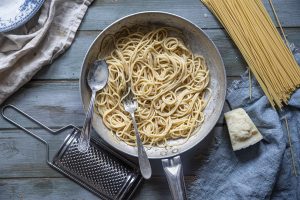 Cacio e pepe: ricetta fotografata passo dopo passo