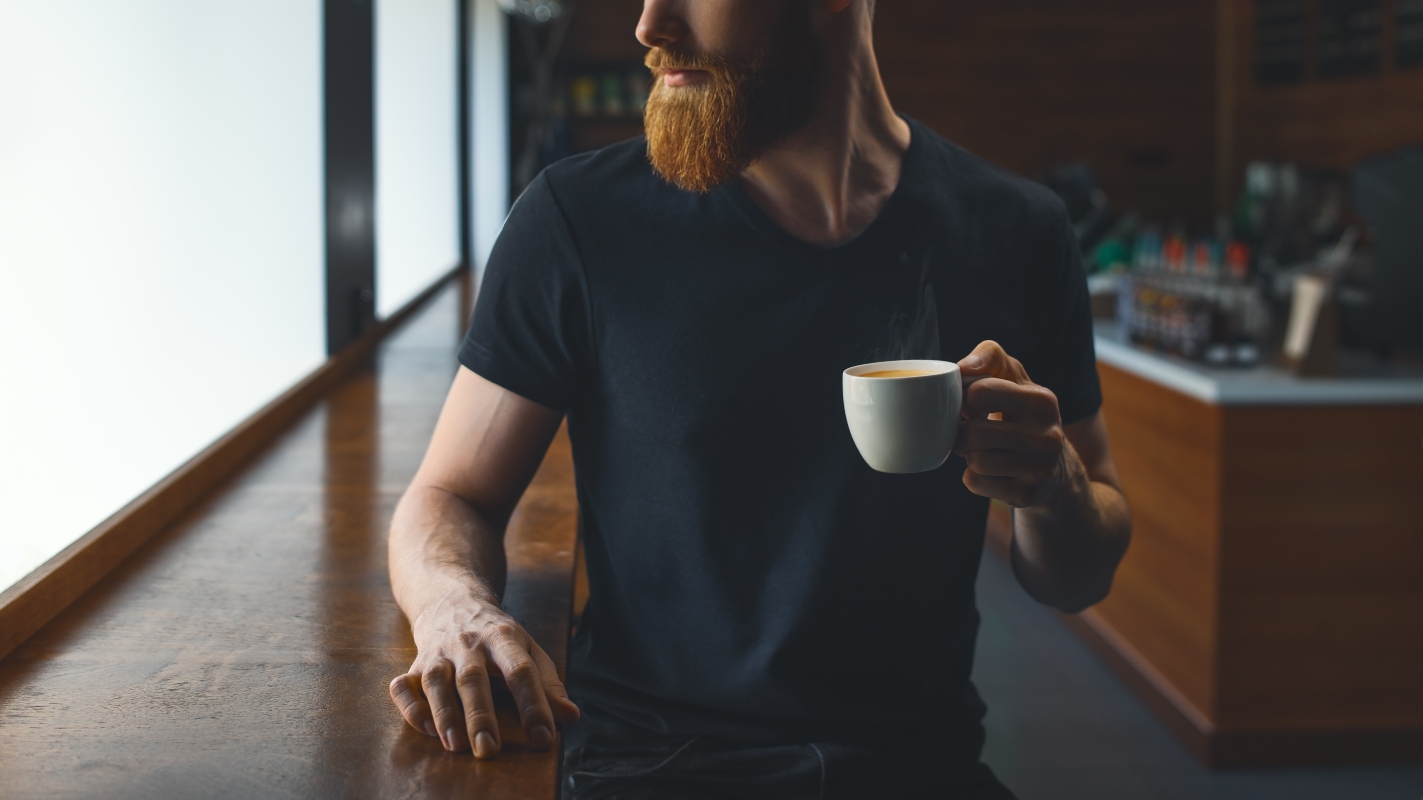 Cibi salutari che ti mettono di buon umore 1 cibi salutari: non bere troppi caffè