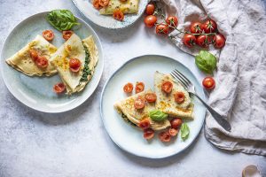 Cr&ecirc;pes salate alle verdure, una ricetta saporita e leggera