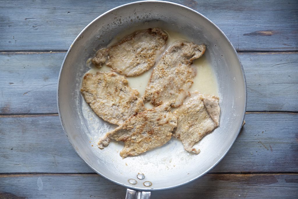 Scaloppine al limone: la ricetta semplice e veloce passo passo 5 Scaloppine al limone