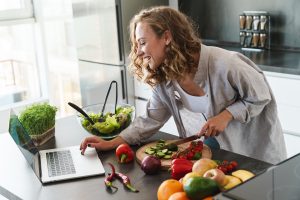 Da insalatona a pizza, e non solo! 10 idee per trasformare i piatti del tuo men&ugrave; Melarossa