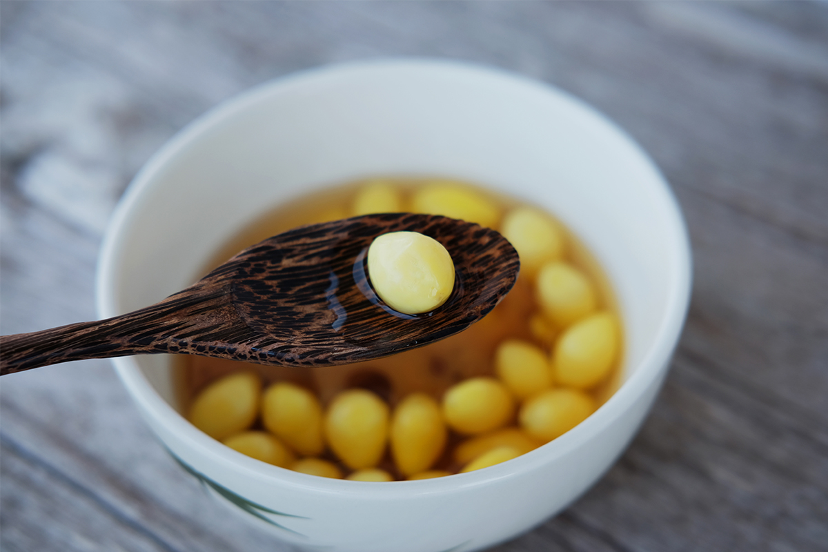 Ginkgo biloba: che cos'è, benefici, valori nutrizionali e usi in cucina 10 Ginkgo biloba: come cucinarlo