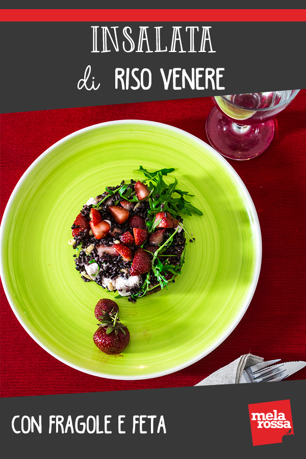 Insalata di riso venere, fragole e feta: la ricetta 2 insalata di riso venere