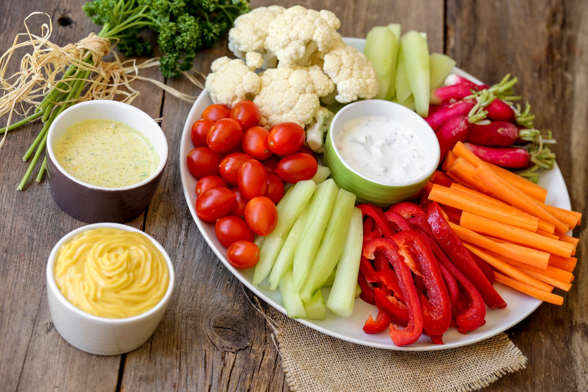 Tagliare calorie: a dieta non è tutto, ma qualche trucco aiuta! 4 taglia le calorie con le verdure crude