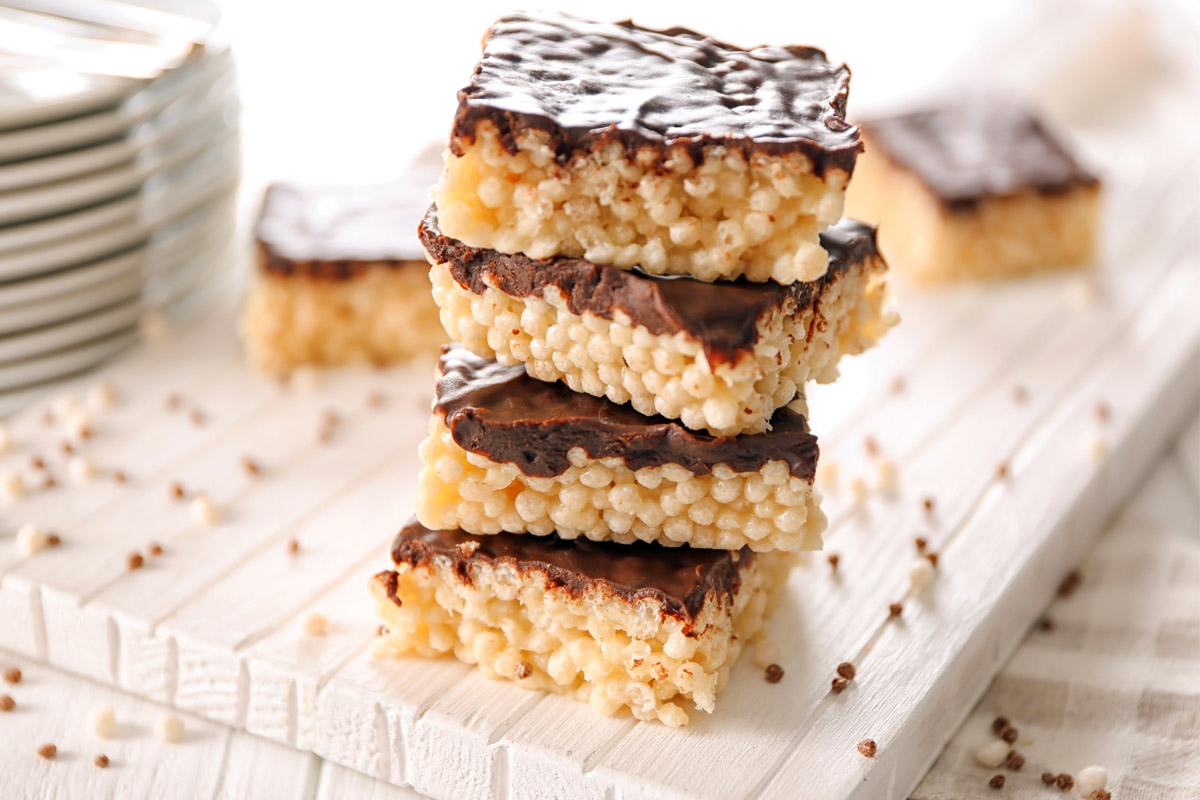 Maturità 2020: i cibi e le ricette per concentrarti, dormire meglio e vincere l'ansia pre-esame 3 Ricette maturità 2020: barretta di riso soffiato e cioccolato con nocciole