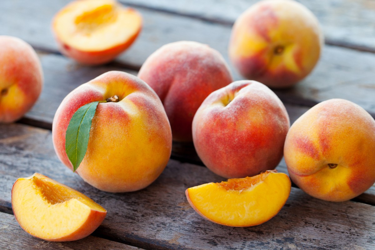 I cibi con meno di 50 calorie, perfetti per la dieta 21 pesche