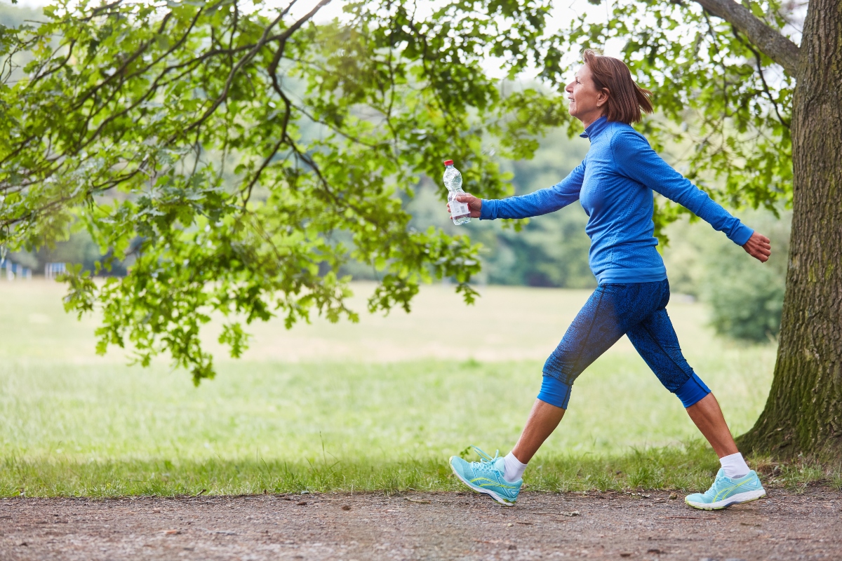Ipertensione: che cos'è, valori, cause, sintomi e cura 8 ipertensione: prevenzione con lo sport