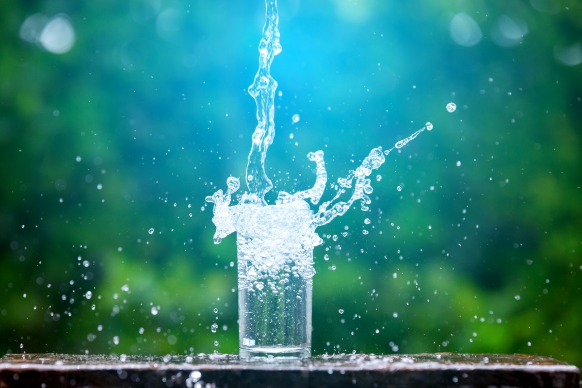Due litri di acqua al giorno per sconfiggere le allergie stagionali 3 prevenzione acqua allergie stagionali
