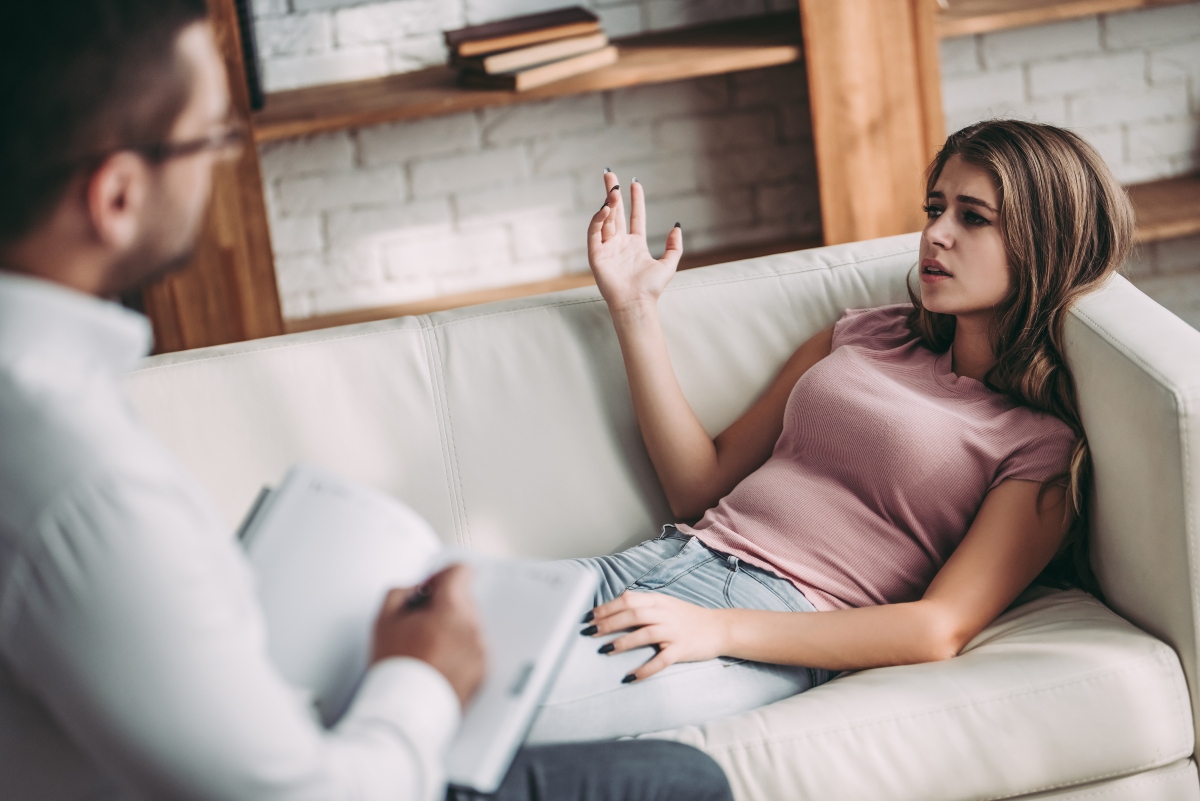 Sindrome di Stoccolma: cos'è, sintomi, cause, diagnosi e storia 6 sindrome di Stoccolma: cura