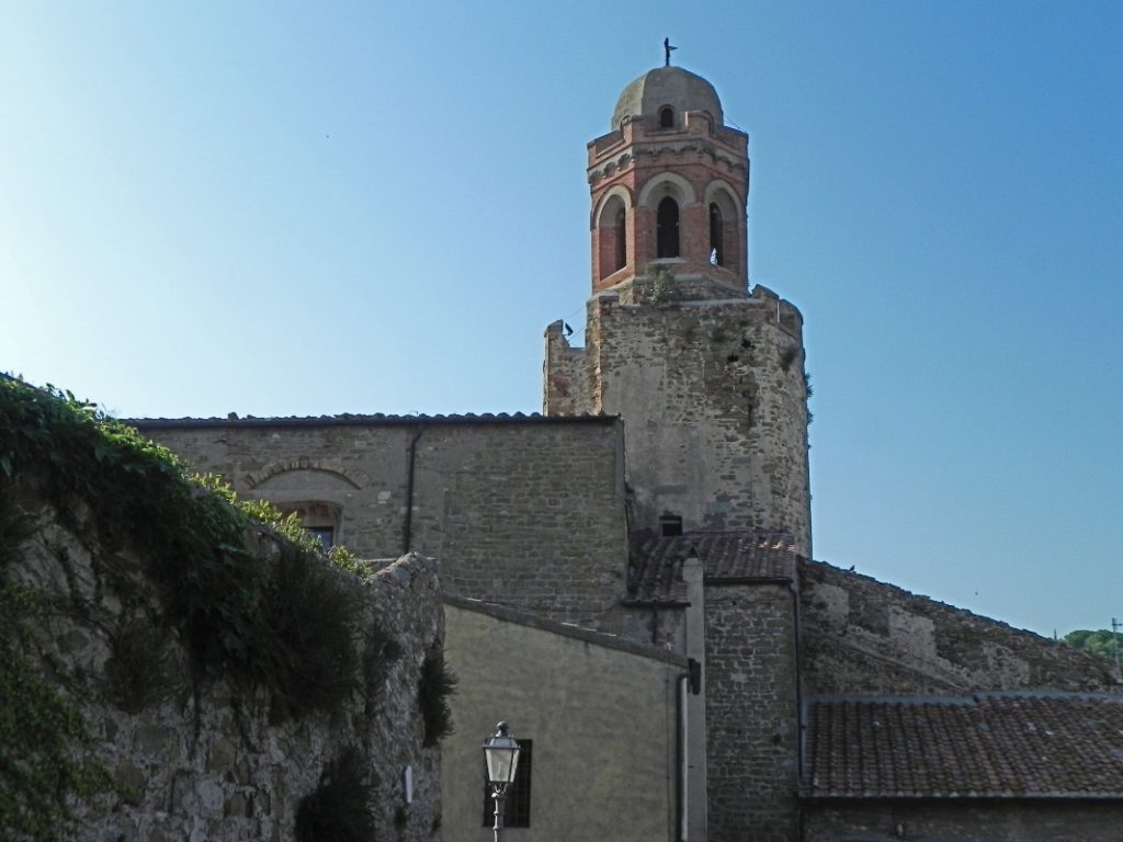 Italia estate 2020: alla scoperta di Castiglione della Pescaia, bandiera blu da sempre! 6 Castiglione chiesa di San Giovanni Battista