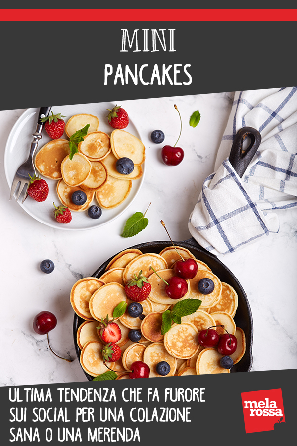 Mini pancakes: ultima tendenza che fa furore sui social per una colazione sana o una merenda 2 mini pancakes: ultima tendenza per una colazione sana o un brunch