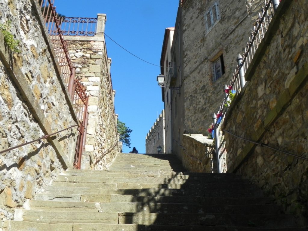 Alla scoperta di Magliano: la magia delle rovine di San Bruzio 2 Manciano centro storico