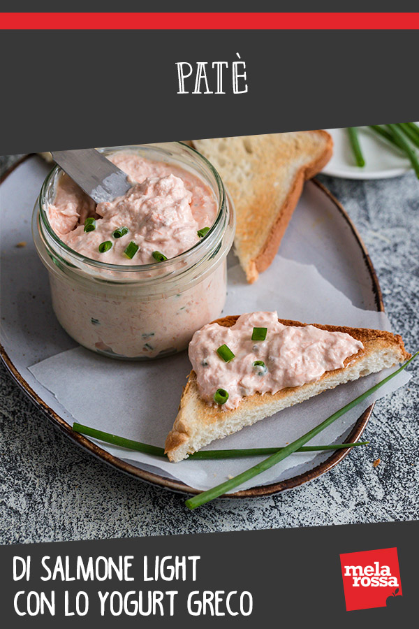 Patè di salmone: la ricetta sana da preparare in casa 5 Patè di salmone: la ricetta light da preparare in casa