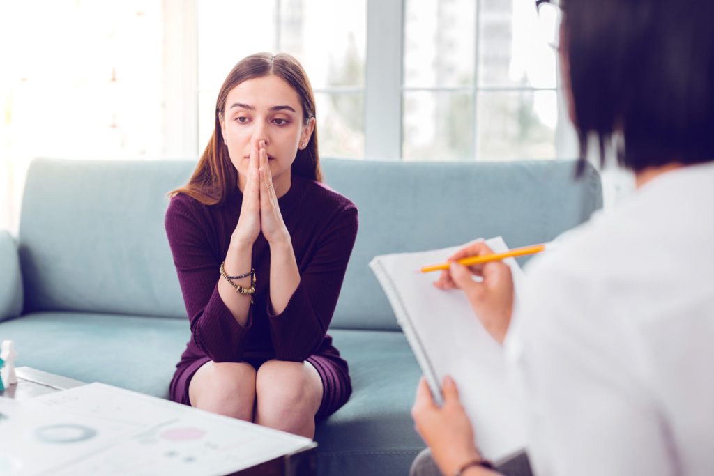 Come scegliere il tuo psicoterapeuta? La guida completa alla scelta 1 psicologo consigli per scegliere specialista