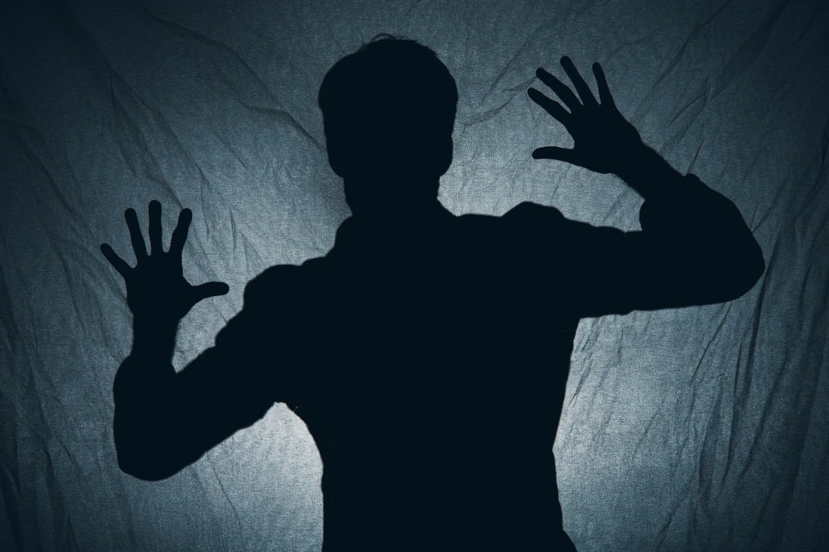 Schizofrenia: cos'è, classificazione, cause, sintomi, cure e trattamenti 6 schizofrenia: cause e fattori di rischio