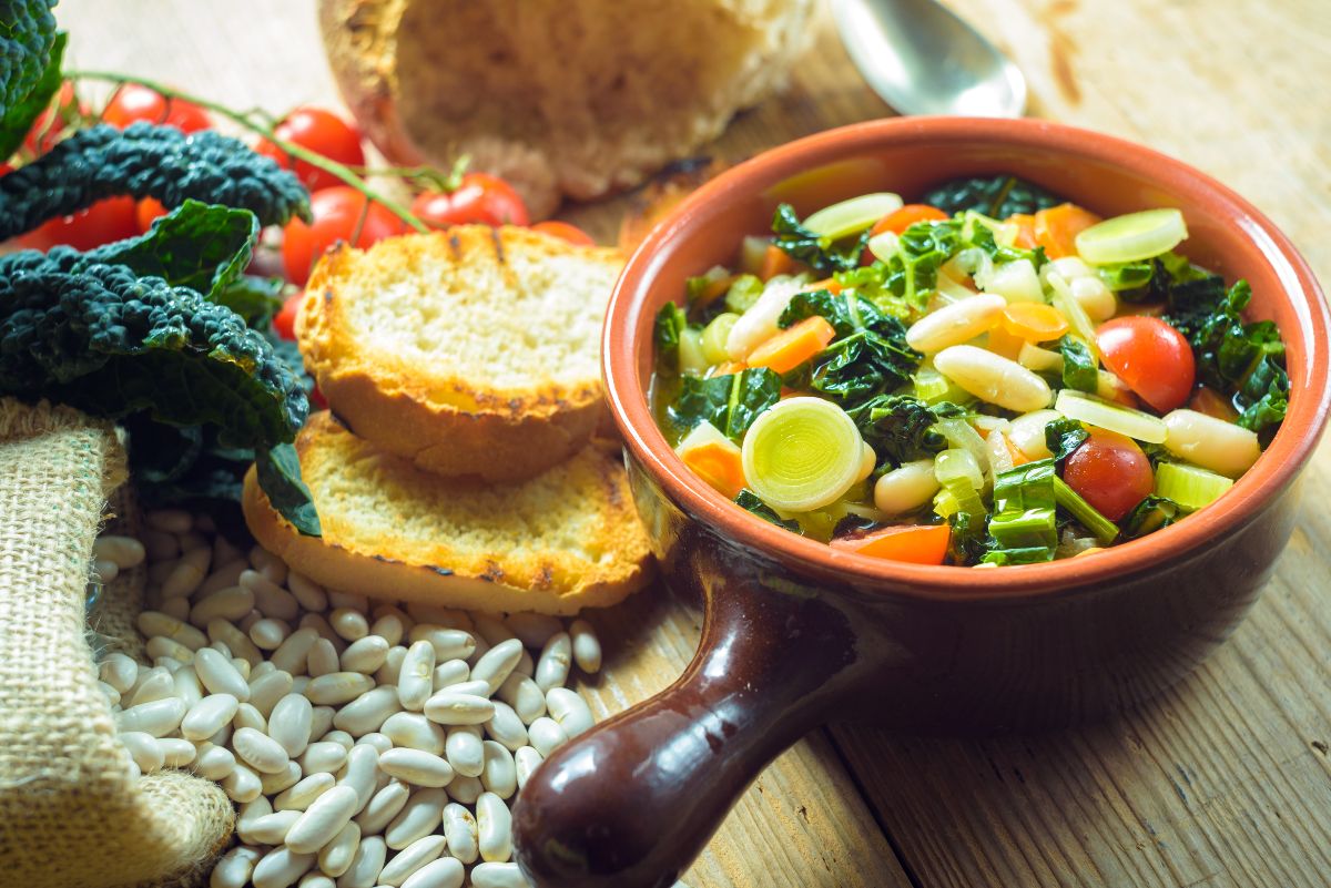 Ribollita: la ricetta toscana da mangiare anche a dieta 2 ricetta ribollita