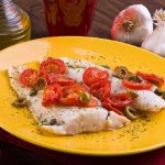 Merluzzo al pomodoro, una ricetta leggera e appetitosa 1 merluzzo al pomodoro