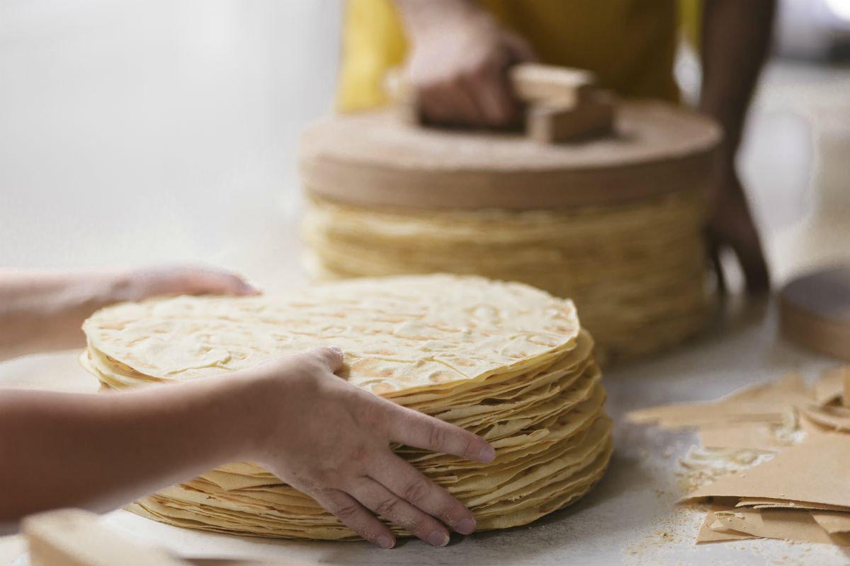 Pane carasau: il pane sardo croccante, ideale per ricette veloci e leggere 1 ricetta pane carasau